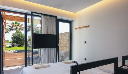 Habitación Premium, 1 cama de matrimonio, bañera de hidromasaje (Outdoor Living Area)
