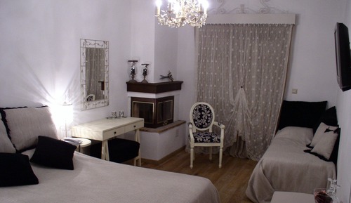 Habitación estándar con 1 cama doble o 2 individuales, 1 cama de matrimonio, no fumadores