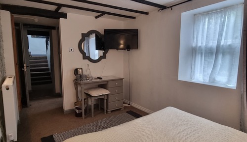 Habitación doble (Room 2)