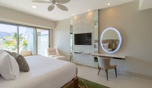 2 Bedroom Suite, 2 King Beds