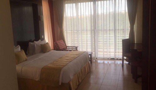 Habitación Deluxe con 1 cama doble o 2 individuales, vistas a la montaña, planta ejecutiva