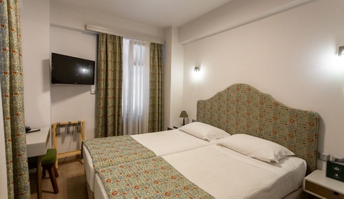 Habitación Deluxe con 1 cama doble o 2 individuales