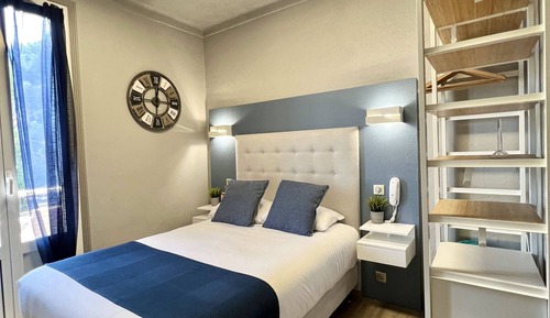 Habitación clásica doble, 1 cama doble, balcón, vistas al mar