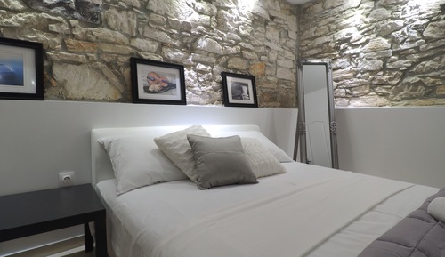 Double Room (7)