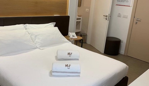 Habitación Confort doble, balcón