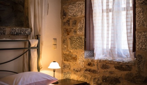 Habitación triple tradicional, 1 habitación, vistas parciales al mar