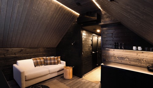 Aurora Deluxe Cabin