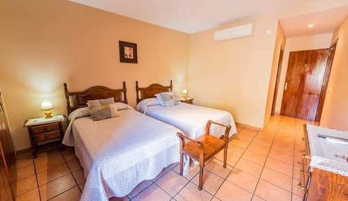 Habitación Confort con 2 camas individuales