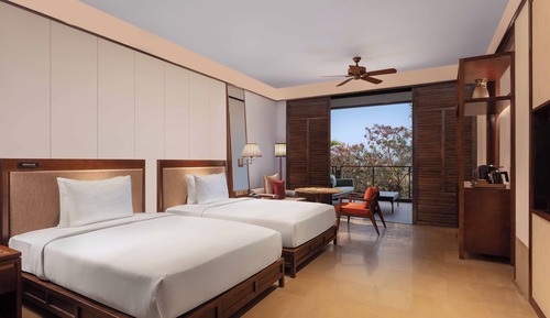 Habitación superior, 2 camas de matrimonio, balcón (Tropical View)