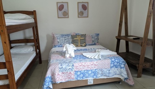 Habitación cuádruple económica