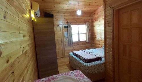 Habitación con 1 cama doble o 2 individuales