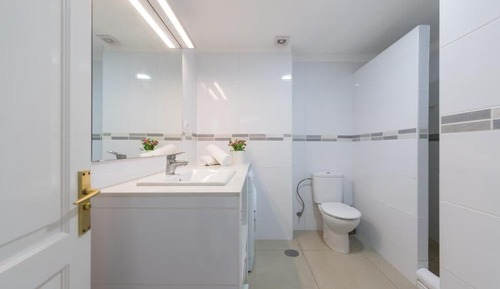 Apartamento, 2 habitaciones, terraza (Top floor)