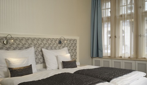 Habitación Deluxe con 1 cama doble o 2 individuales, balcón