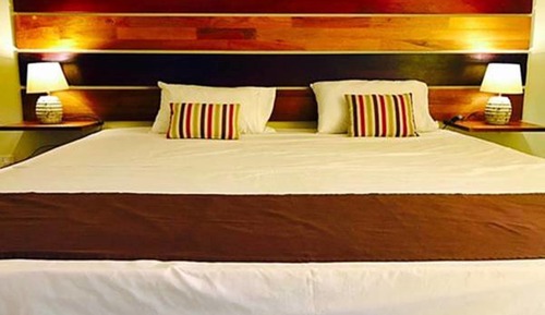 Ático panorámico, 1 cama de matrimonio grande, bañera de hidromasaje, vistas a la montaña