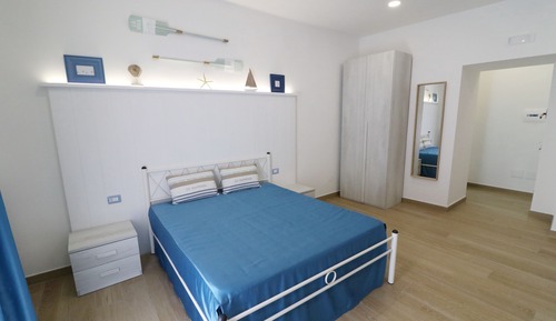 Habitación cuádruple, balcón (Anacapri)
