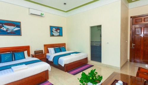 Habitación familiar, balcón
