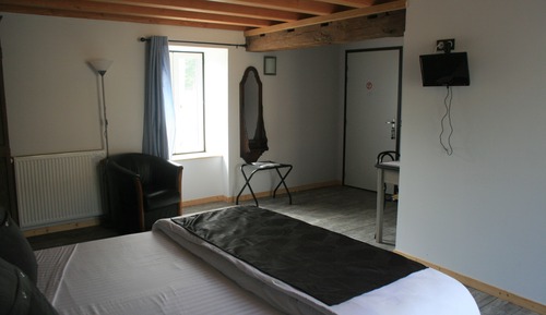 Habitación con 2 camas individuales, accesible para personas con discapacidad