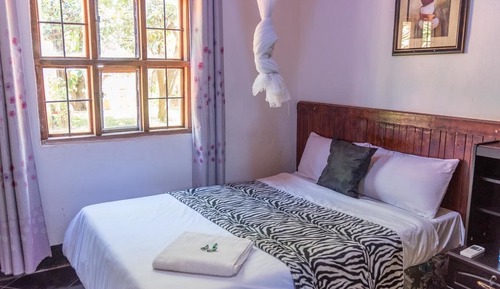 Habitación Deluxe doble, 1 cama doble, vistas al jardín