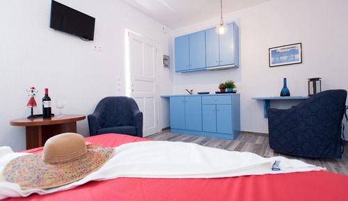 Suite estudio básica, 1 habitación, fumadores, en la zona del jardín