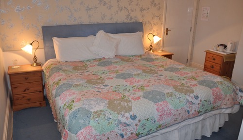 Habitación familiar con 1 cama doble o 2 individuales
