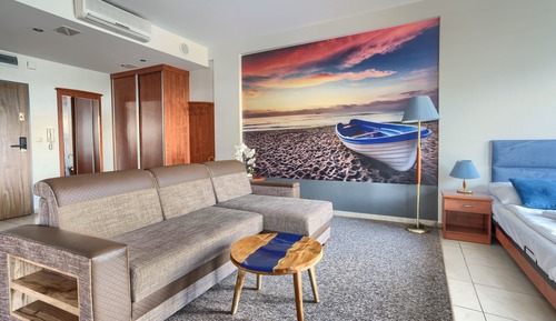 Apartment B 303 partial sea view