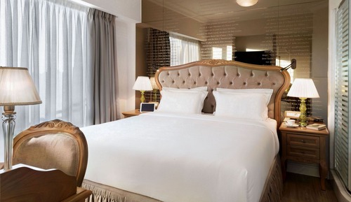 V Suite Sea View