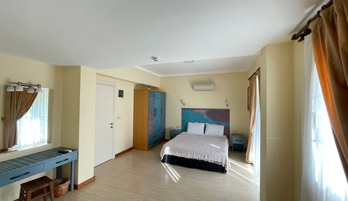 Habitación clásica con 1 cama doble o 2 individuales