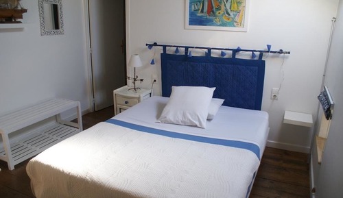 Habitación doble (Laperouse)