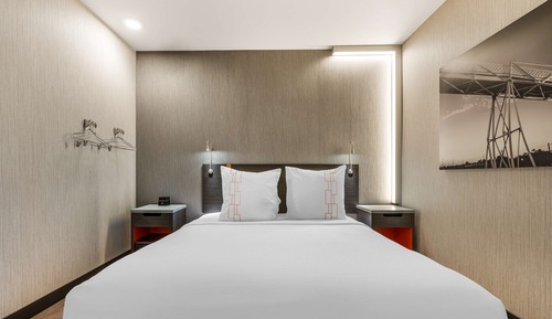 Habitación estándar, 1 cama de matrimonio grande, accesible para personas con discapacidad