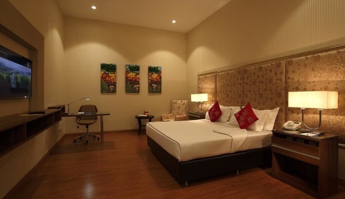 Habitación junior con 1 cama doble o 2 individuales