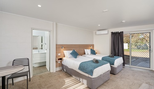 Habitación triple ejecutiva, varias camas, no fumadores