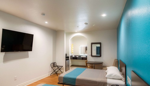Habitación Deluxe, 2 camas de matrimonio, accesible para personas con discapacidad, no fumadores