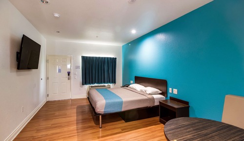 Habitación Deluxe, 1 cama de matrimonio grande, accesible para personas con discapacidad