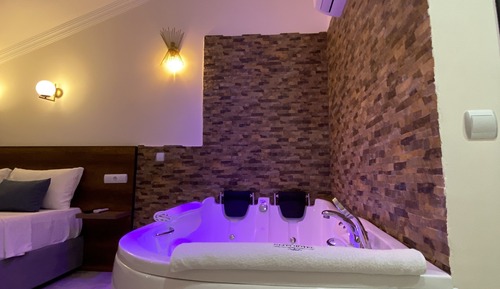 Loft superior, bañera de hidromasaje