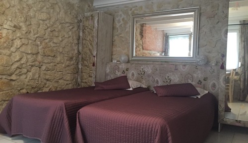 Habitación (Mutine)