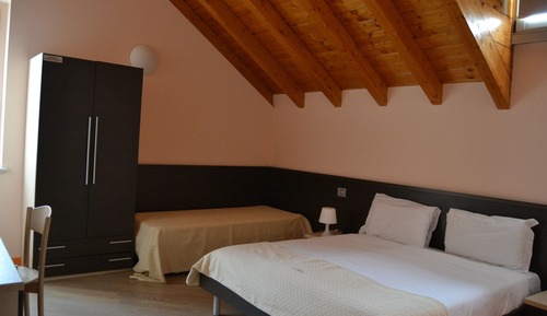 Comfort Triple Room