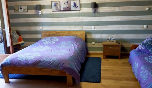 Habitación familiar, vistas al jardín (Bleuet)