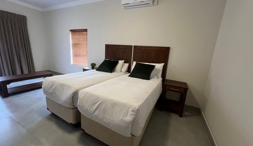 Apartamento de lujo, 2 habitaciones, balcón
