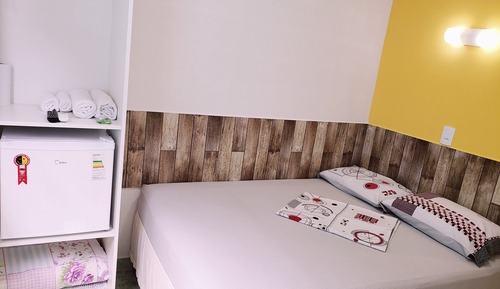 Habitación estándar con 1 cama doble o 2 individuales (ventilador)