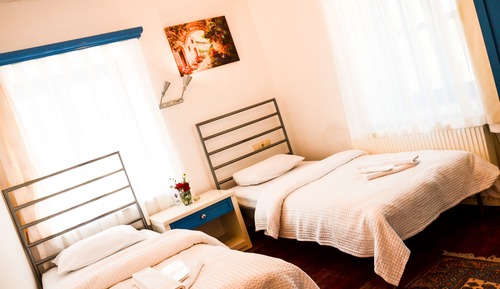 Habitación con 2 camas individuales