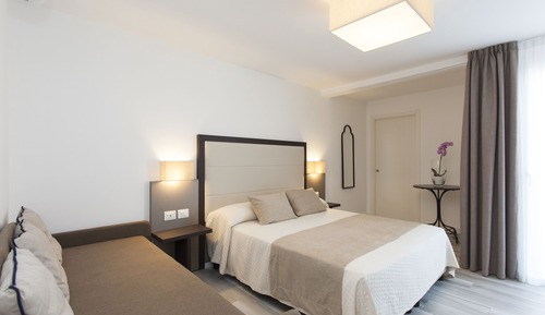 Habitación cuádruple Confort