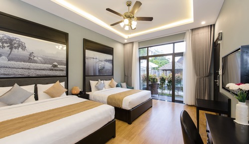 Habitación Deluxe con 1 cama doble o 2 individuales, vistas al jardín
