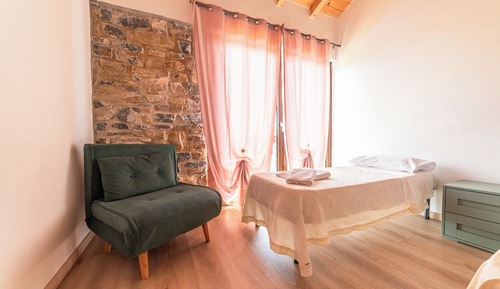 Habitación triple, vistas al mar