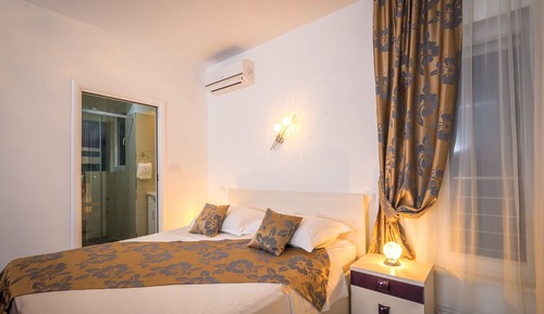 Habitación doble, balcón, vistas al mar (Second Floor)