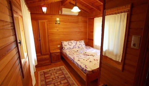 Bungalow, vistas al jardín