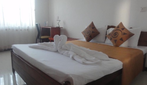 Habitación Deluxe doble, 1 cama de matrimonio, vistas a la ciudad