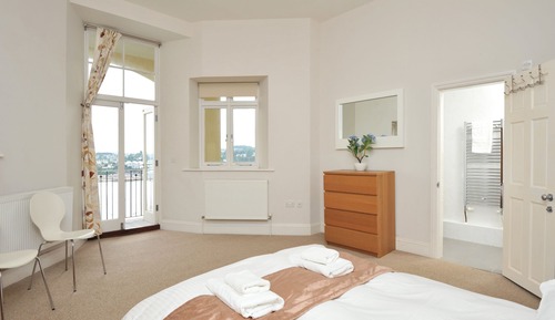 Apartamento panorámico, varias camas, balcón, vistas al mar (Apartment 14)
