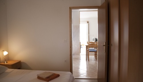 Apartamento familiar, 1 habitación, cocina, vistas al mar