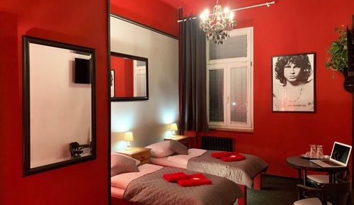 Habitación con 2 camas individuales