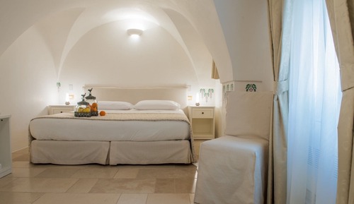 Habitación estándar con 1 cama doble o 2 individuales